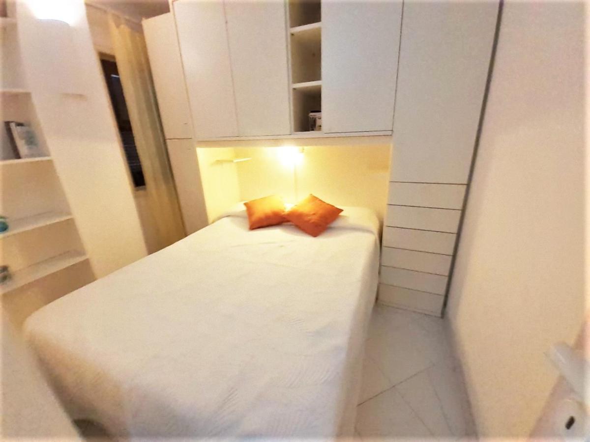 ไบยา เด บาอัส - อพาร์ตเมนต์ แอนด์ รีสอร์ต Aparthotel มาริเนลลา ภายนอก รูปภาพ