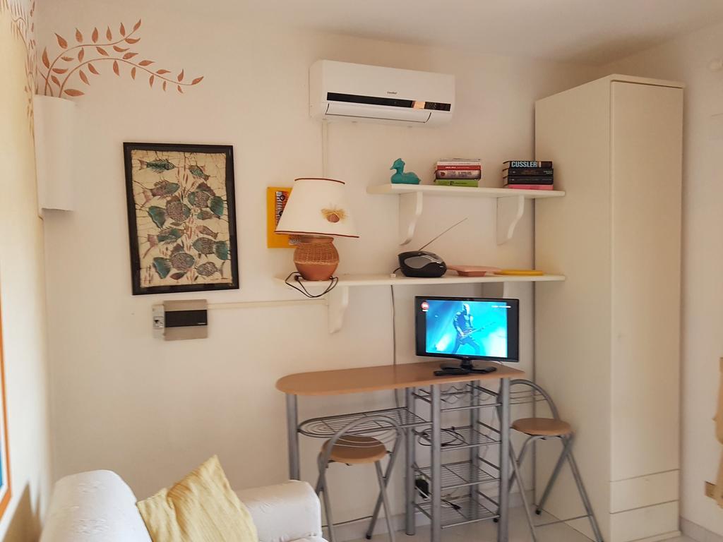 ไบยา เด บาอัส - อพาร์ตเมนต์ แอนด์ รีสอร์ต Aparthotel มาริเนลลา ภายนอก รูปภาพ