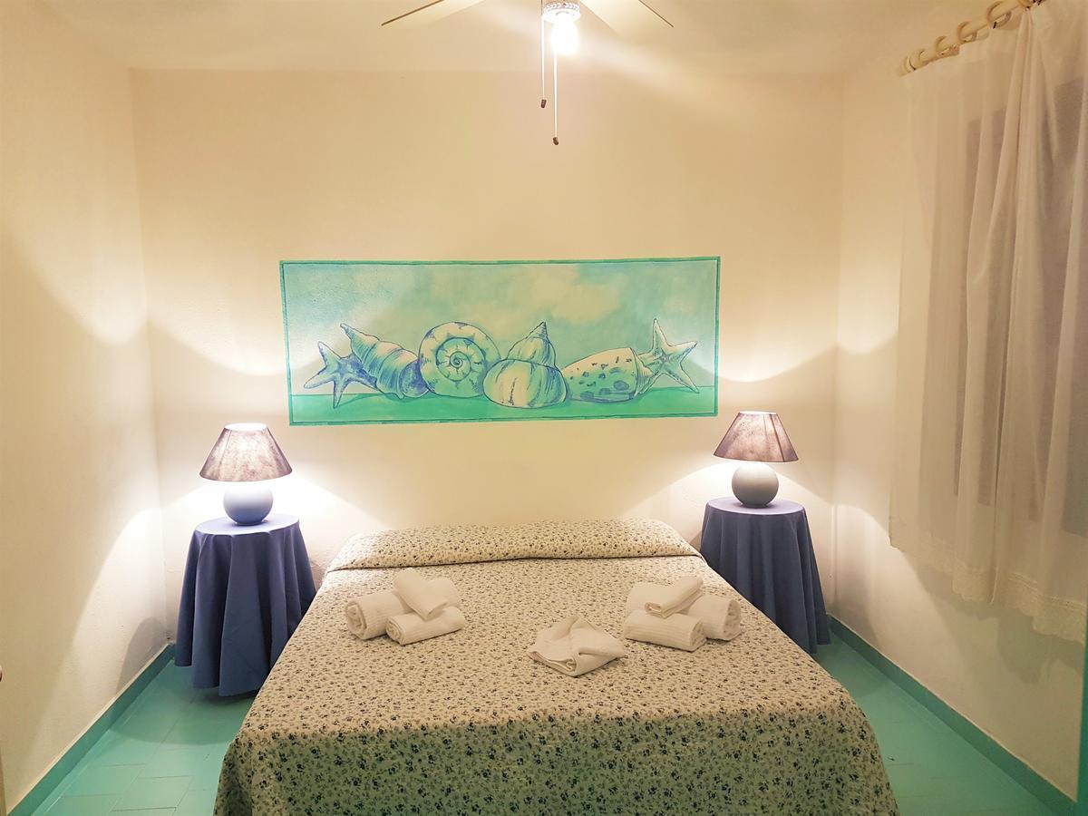 ไบยา เด บาอัส - อพาร์ตเมนต์ แอนด์ รีสอร์ต Aparthotel มาริเนลลา ภายนอก รูปภาพ